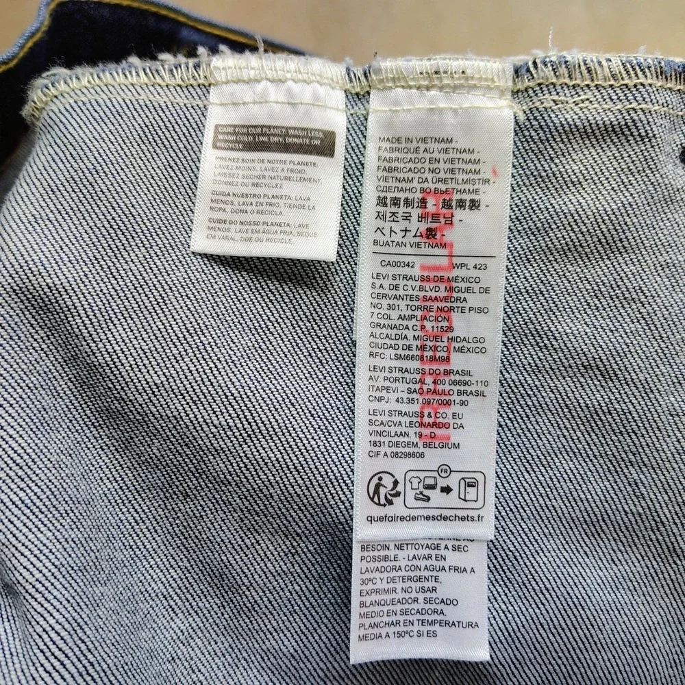 Levis classic levi